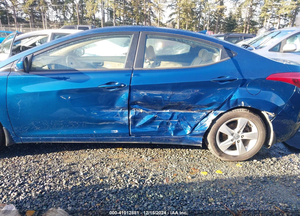 2013 HYUNDAI ELANTRA GLS VIN: KMHDH4AE6DU950711