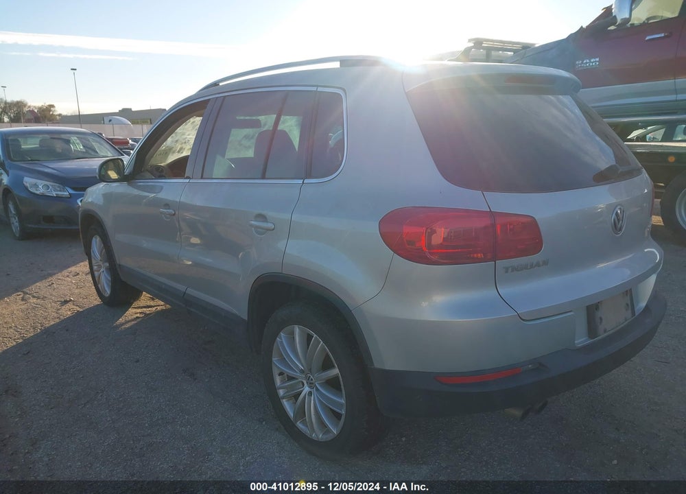 2014 VOLKSWAGEN TIGUAN SE VIN: WVGBV3AX5EW532092
