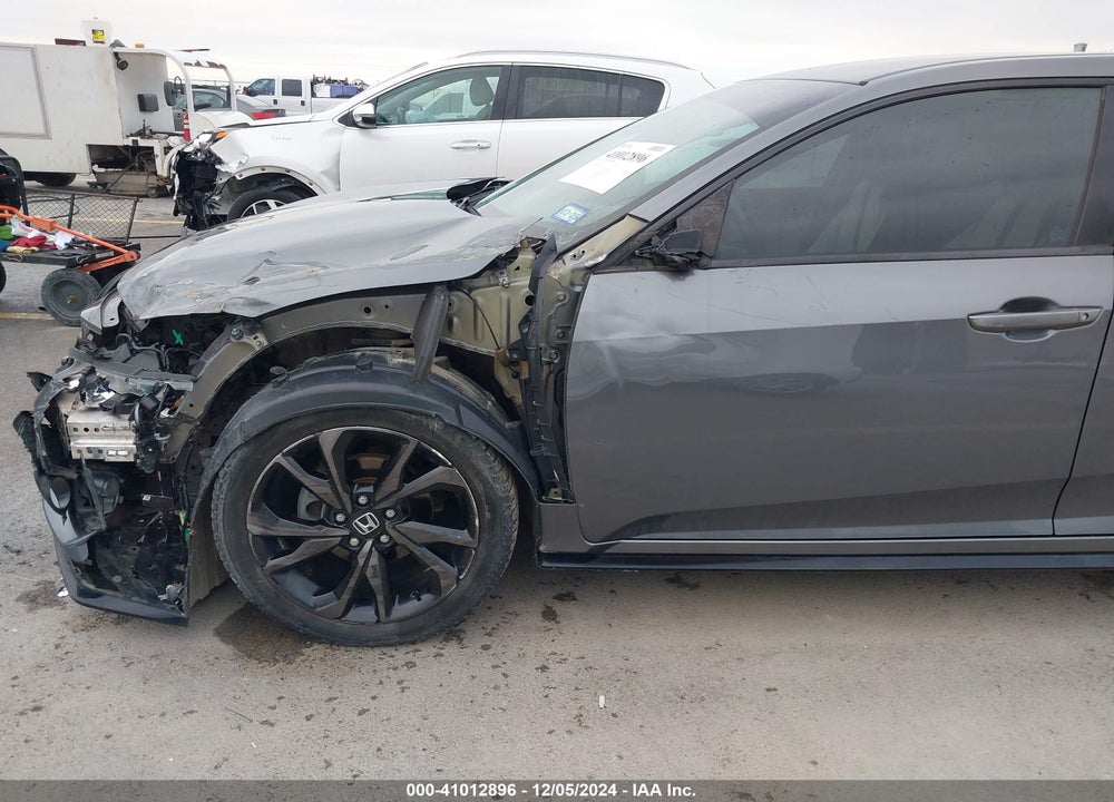 2017 HONDA CIVIC SPORT VIN: SHHFK7H44HU409165