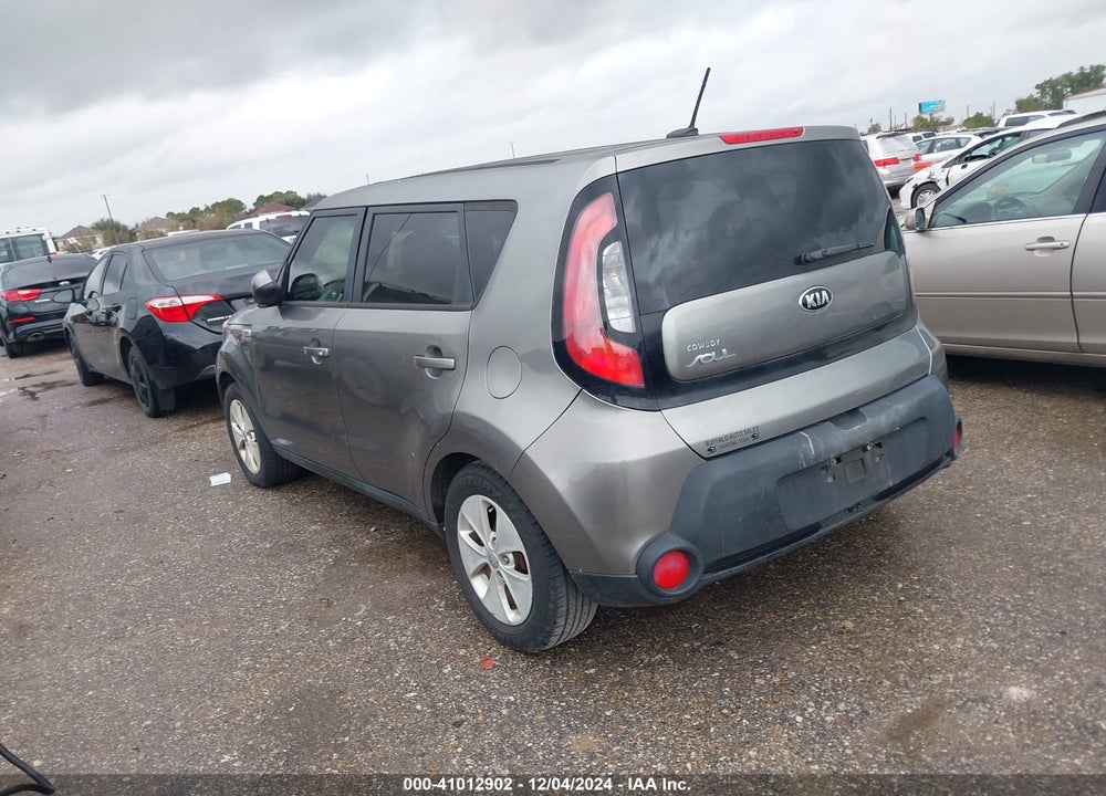 2015 KIA SOUL VIN: KNDJN2A28F7120212