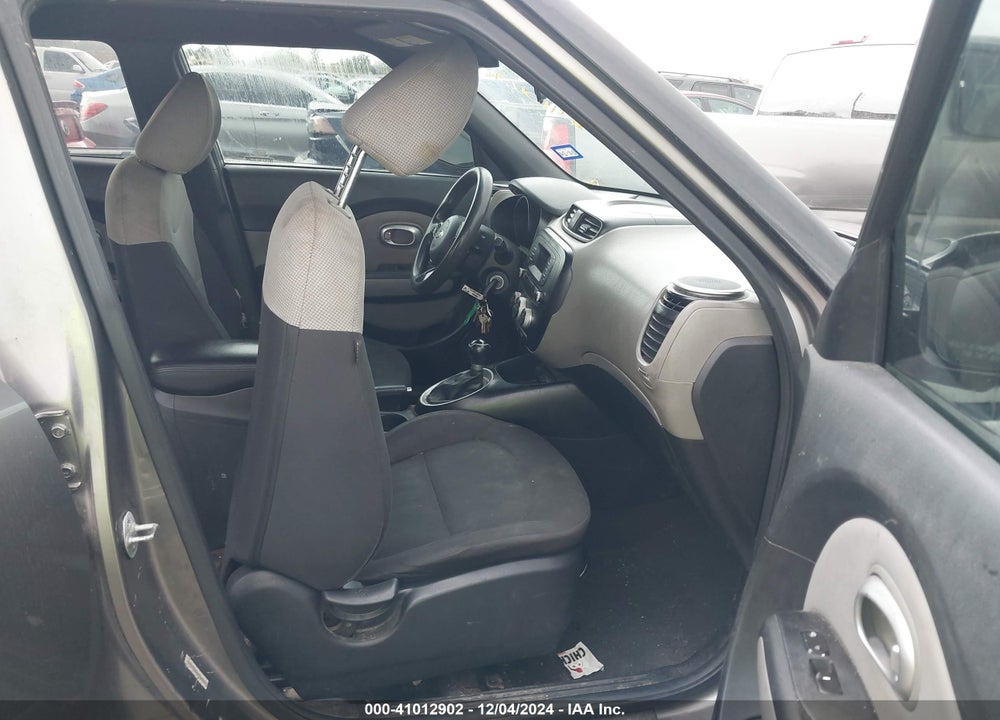 2015 KIA SOUL VIN: KNDJN2A28F7120212