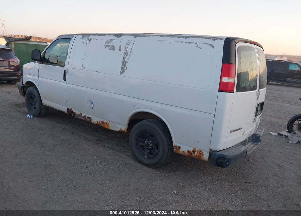 2006 CHEVROLET EXPRESS WORK VAN VIN: 1GCFG15X061199118