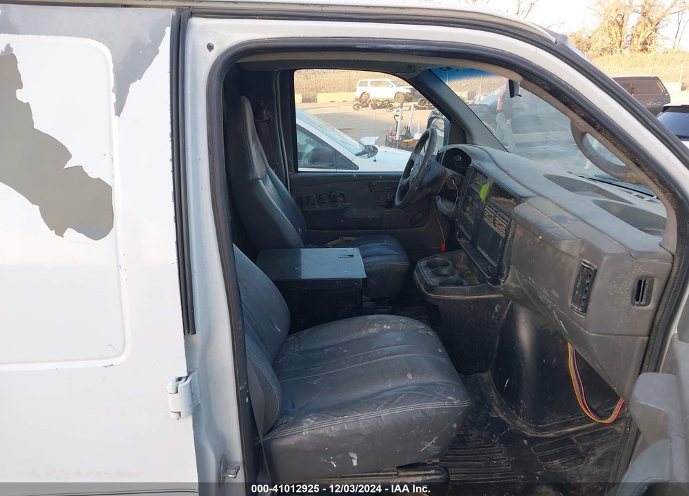 2006 CHEVROLET EXPRESS WORK VAN VIN: 1GCFG15X061199118
