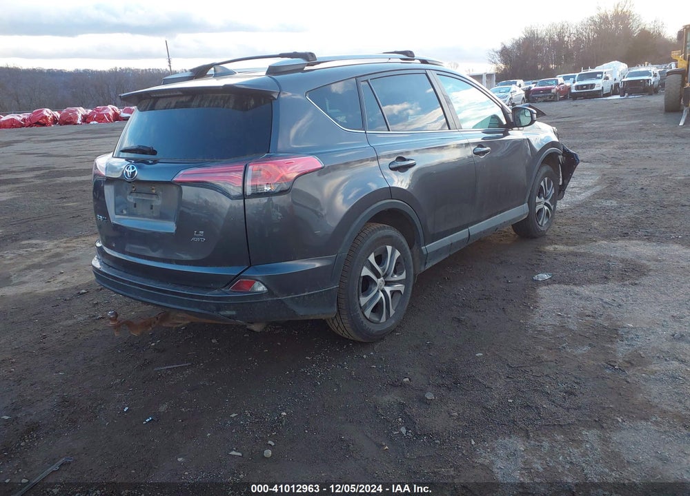 2017 TOYOTA RAV4 LE VIN: 2T3BFREV2HW551523