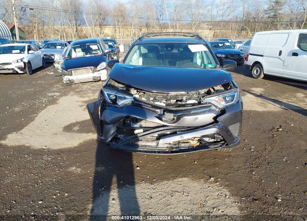 2017 TOYOTA RAV4 LE VIN: 2T3BFREV2HW551523