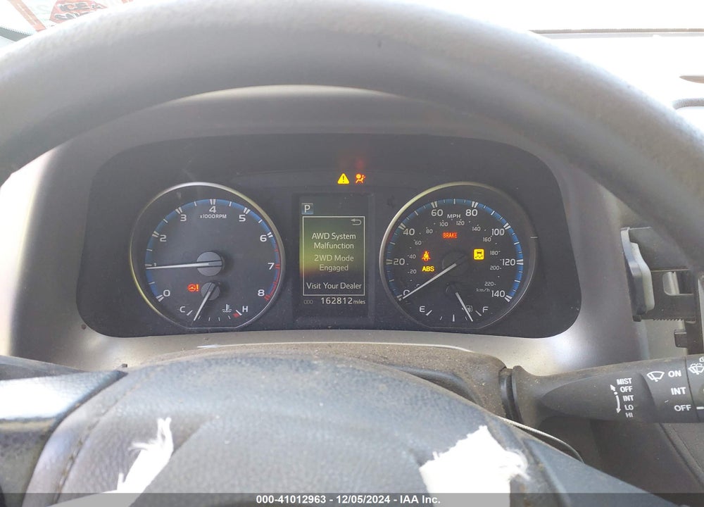 2017 TOYOTA RAV4 LE VIN: 2T3BFREV2HW551523