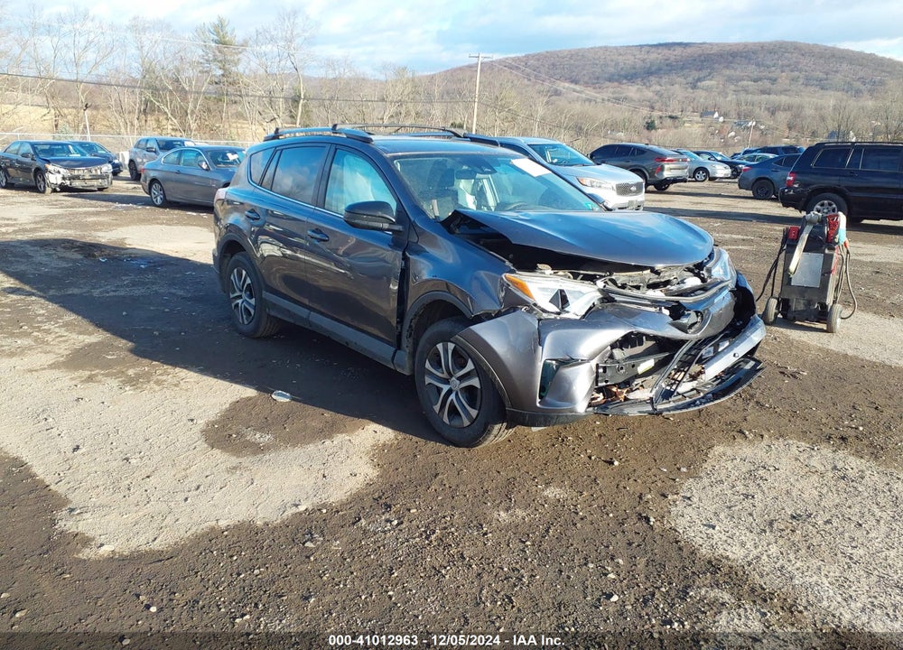 2017 TOYOTA RAV4 LE VIN: 2T3BFREV2HW551523