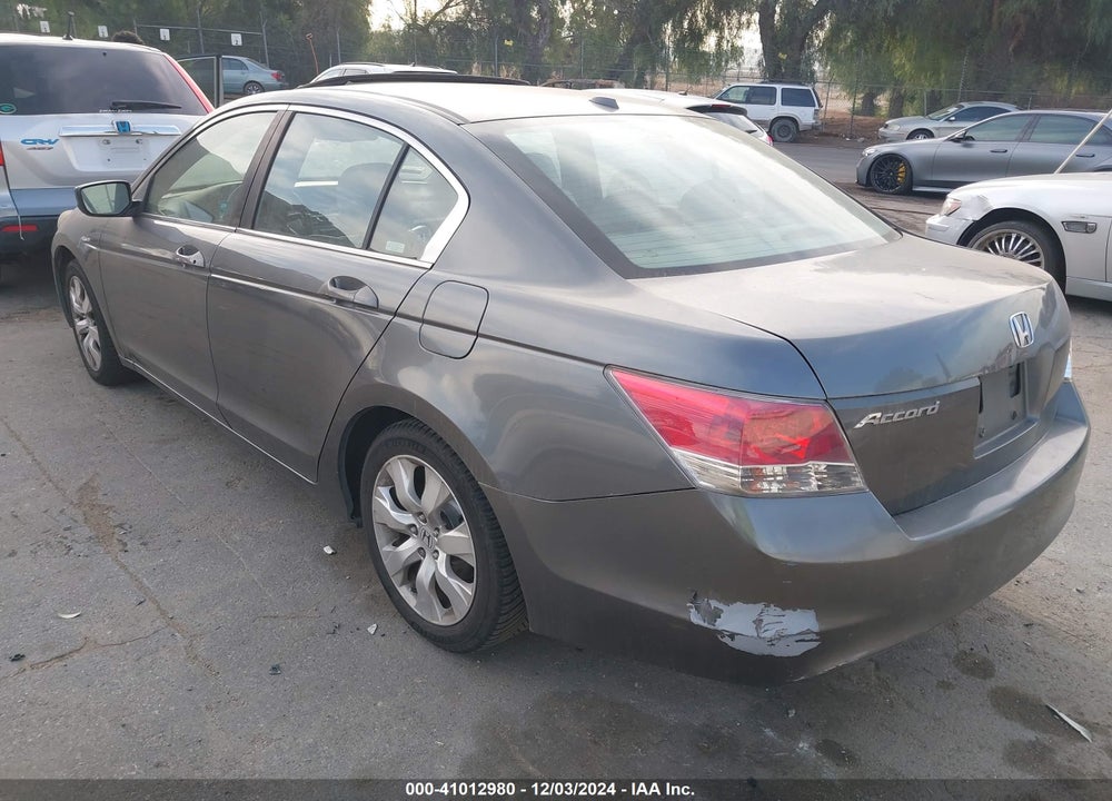 2008 HONDA ACCORD 2.4 EX-L VIN: 1HGCP26808A111320