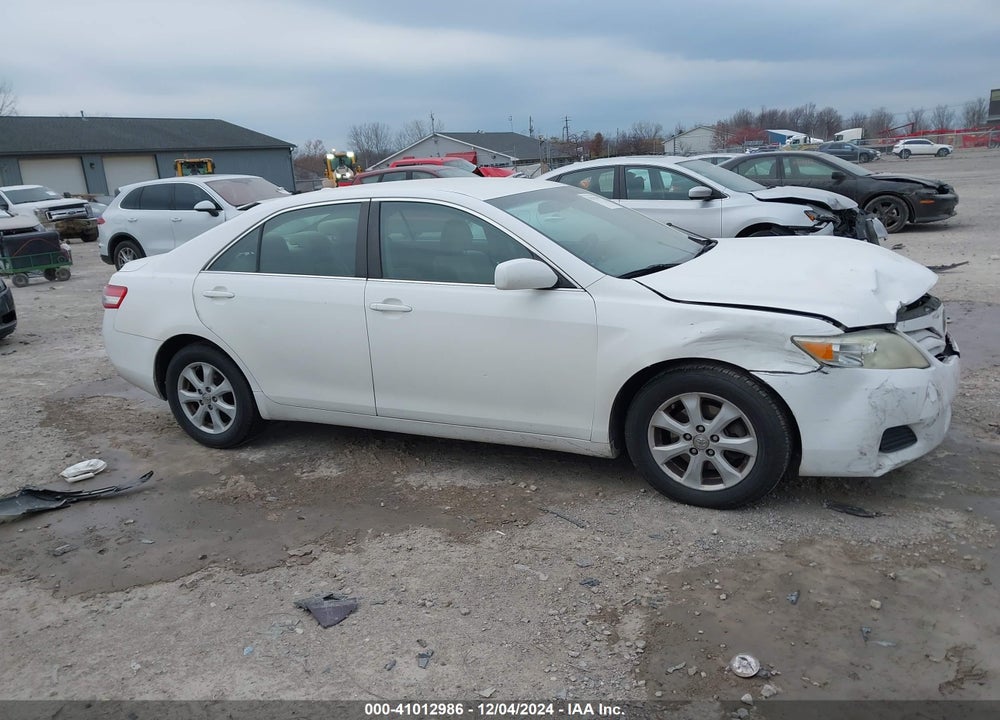 2011 TOYOTA CAMRY LE VIN: 4T1BF3EK3BU759820