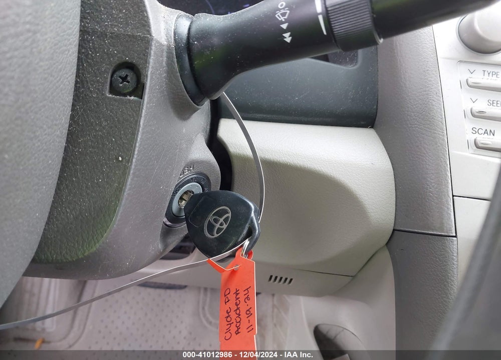 2011 TOYOTA CAMRY LE VIN: 4T1BF3EK3BU759820