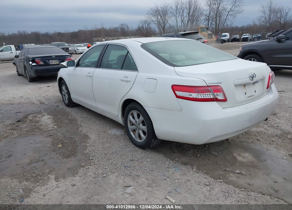 2011 TOYOTA CAMRY LE VIN: 4T1BF3EK3BU759820