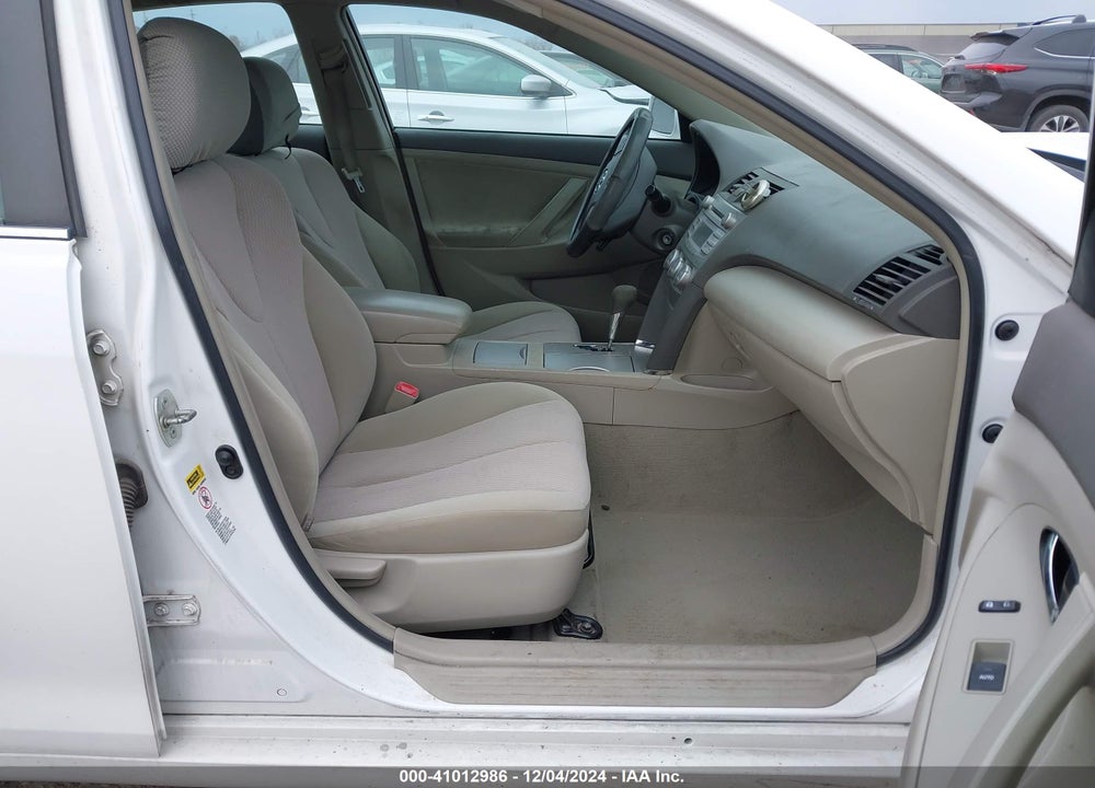 2011 TOYOTA CAMRY LE VIN: 4T1BF3EK3BU759820