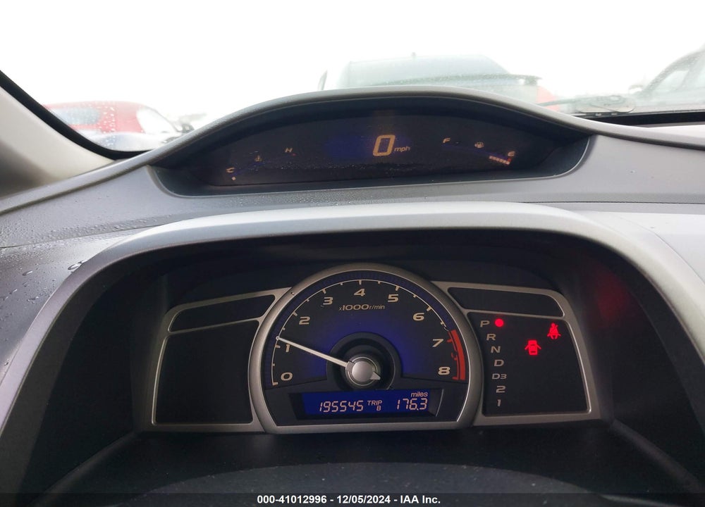 2010 HONDA CIVIC LX VIN: 19XFA1F56AE012484