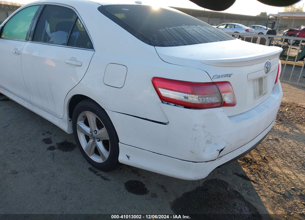2011 TOYOTA CAMRY SE VIN: 4T1BF3EKXBU678328