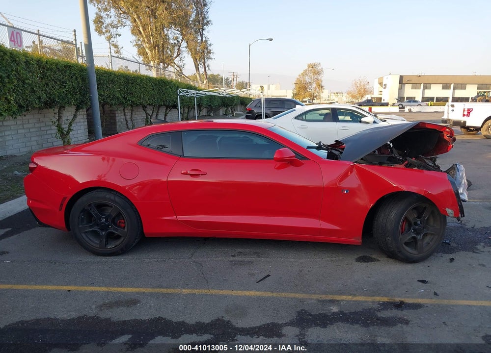 2021 CHEVROLET CAMARO RWD 1LT VIN: 1G1FB1RS1M0104042