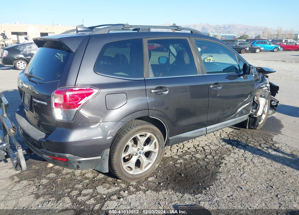 2018 SUBARU FORESTER 2.5I TOURING VIN: JF2SJAWC7JH407573