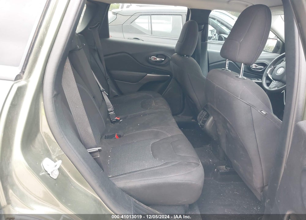2021 JEEP CHEROKEE LATITUDE FWD VIN: 1C4PJLCB6MD156200