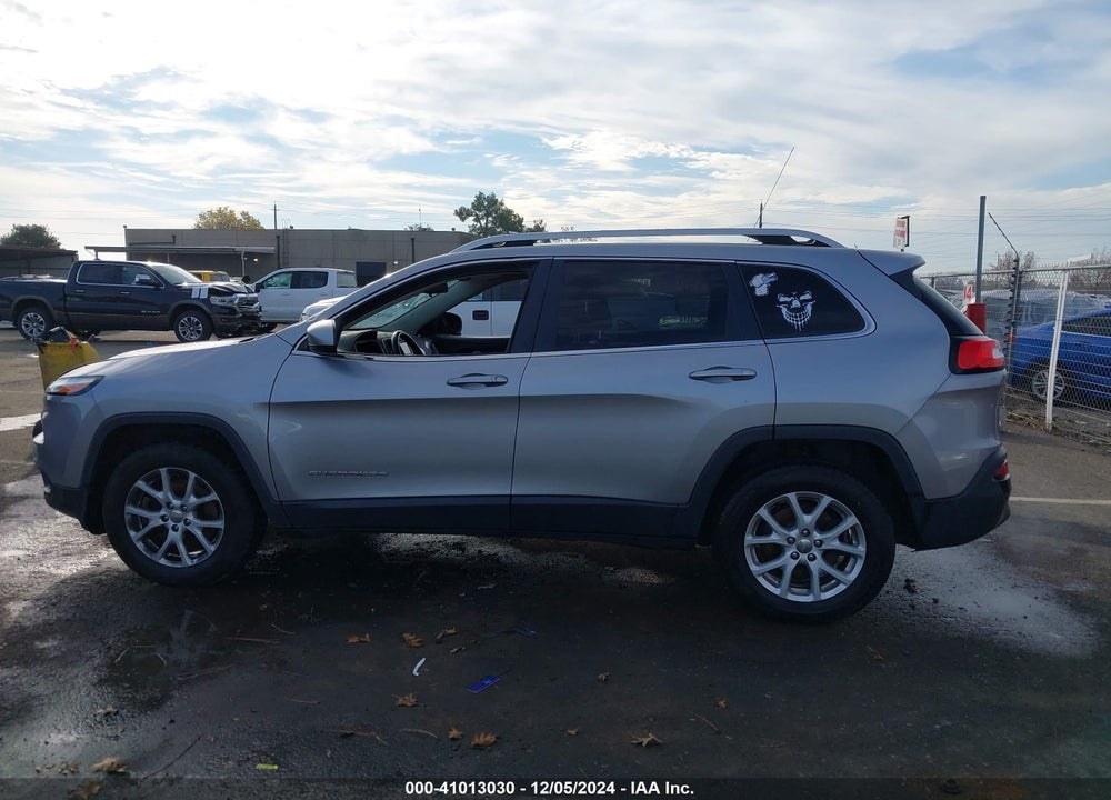 2016 CHEROKEE JEEP  LATITUDE VIN: 1C4PJMCB3GW304818