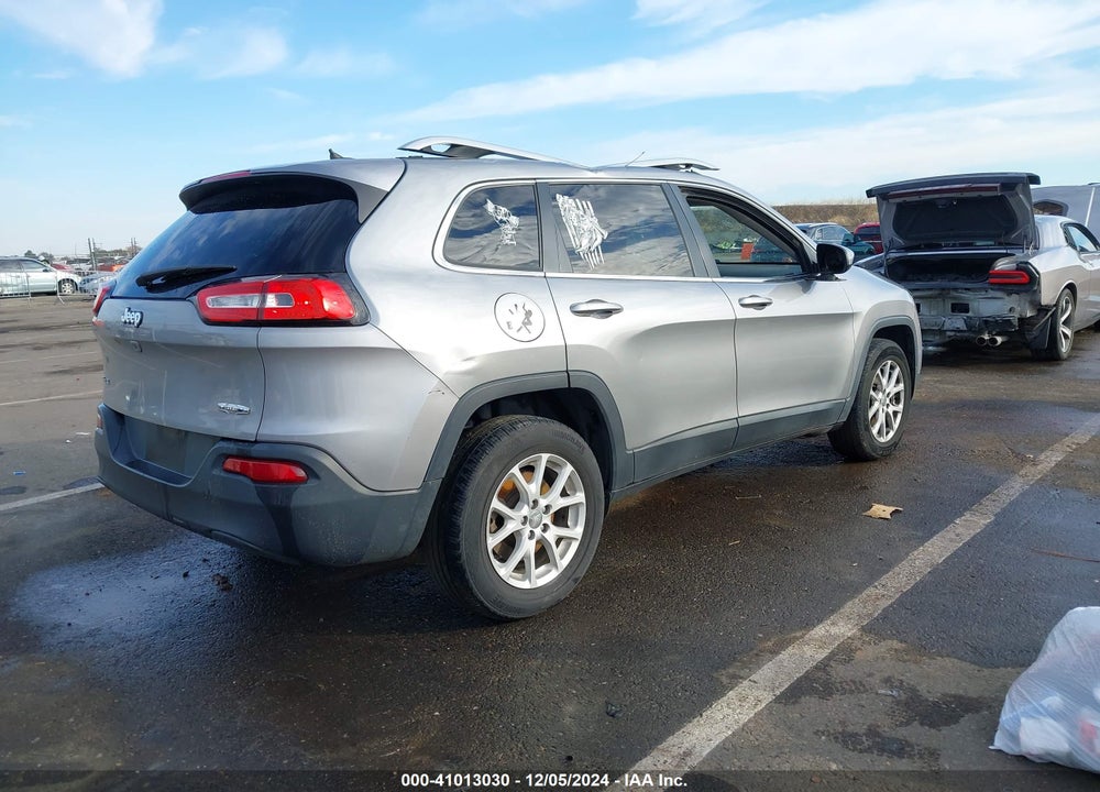 2016 CHEROKEE JEEP  LATITUDE VIN: 1C4PJMCB3GW304818