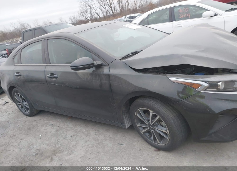 2023 KIA FORTE VIN: 3KPF24AD1PE665973
