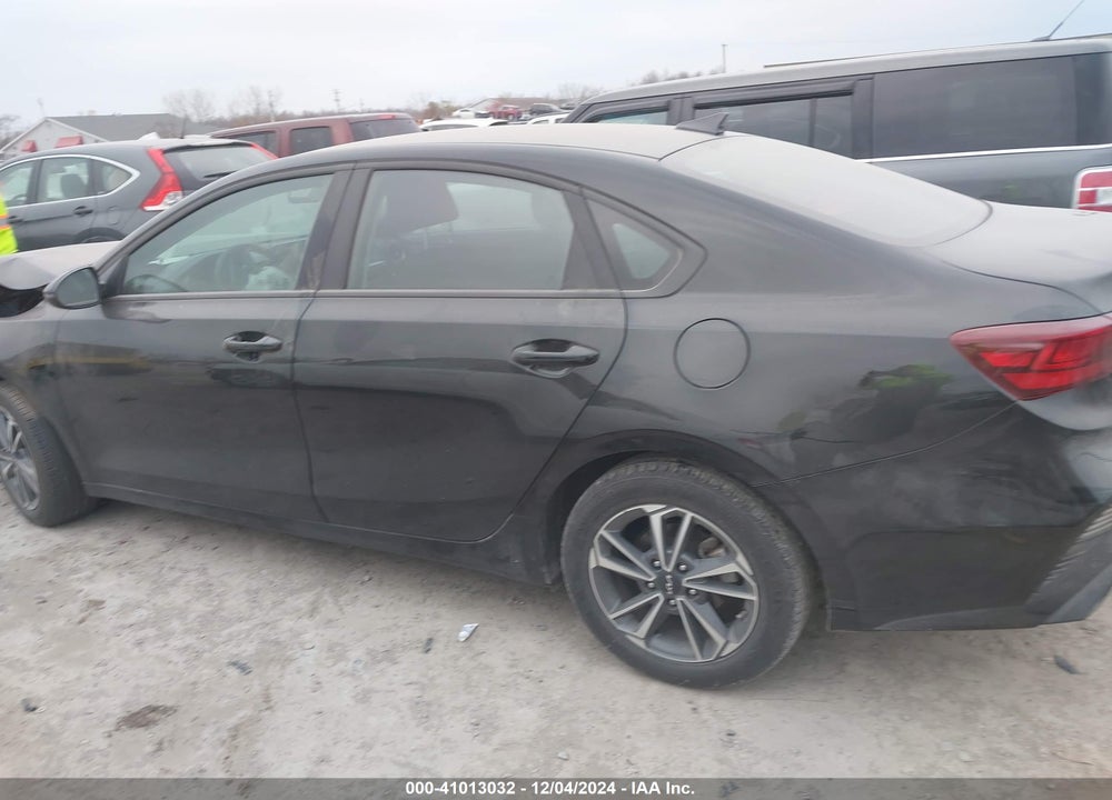 2023 KIA FORTE VIN: 3KPF24AD1PE665973
