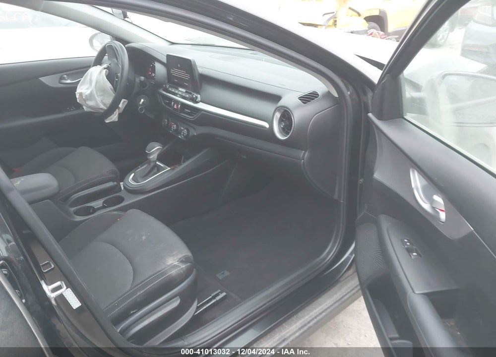 2023 KIA FORTE VIN: 3KPF24AD1PE665973