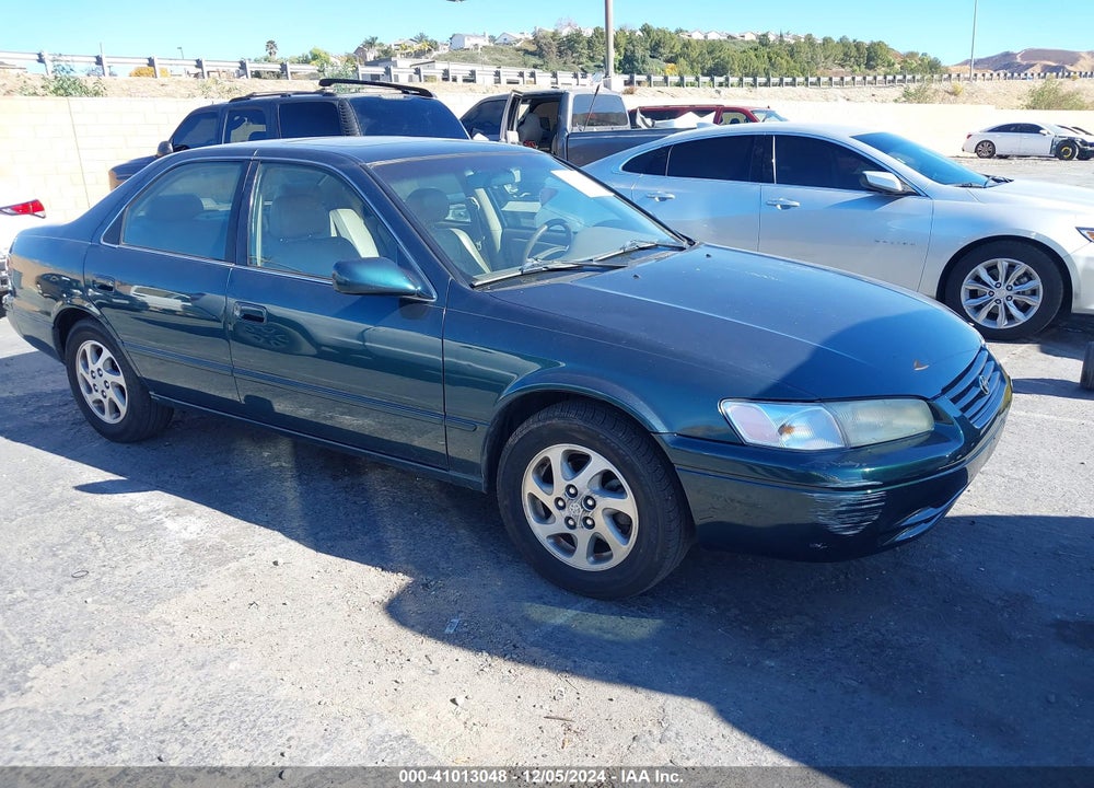 1997 TOYOTA CAMRY XLE V6 VIN: 4T1BF22KXVU902880