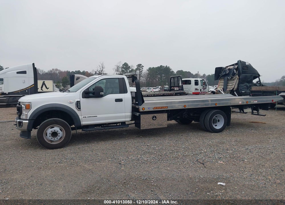 2021 FORD F-600 CHASSIS XL VIN: 1FDFF6KT3MDA14391