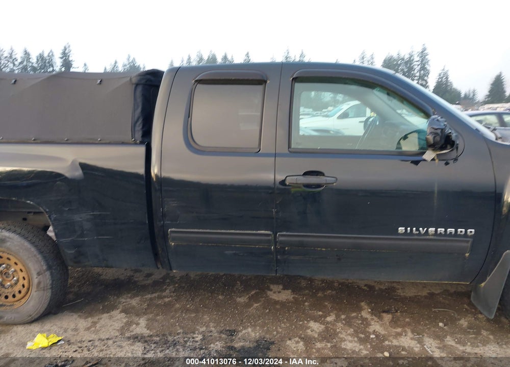 2013 CHEVROLET SILVERADO 1500 LT VIN: 1GCRCSE06DZ314272