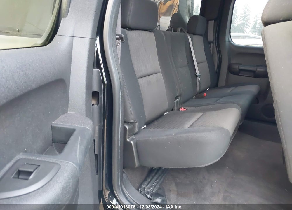 2013 CHEVROLET SILVERADO 1500 LT VIN: 1GCRCSE06DZ314272