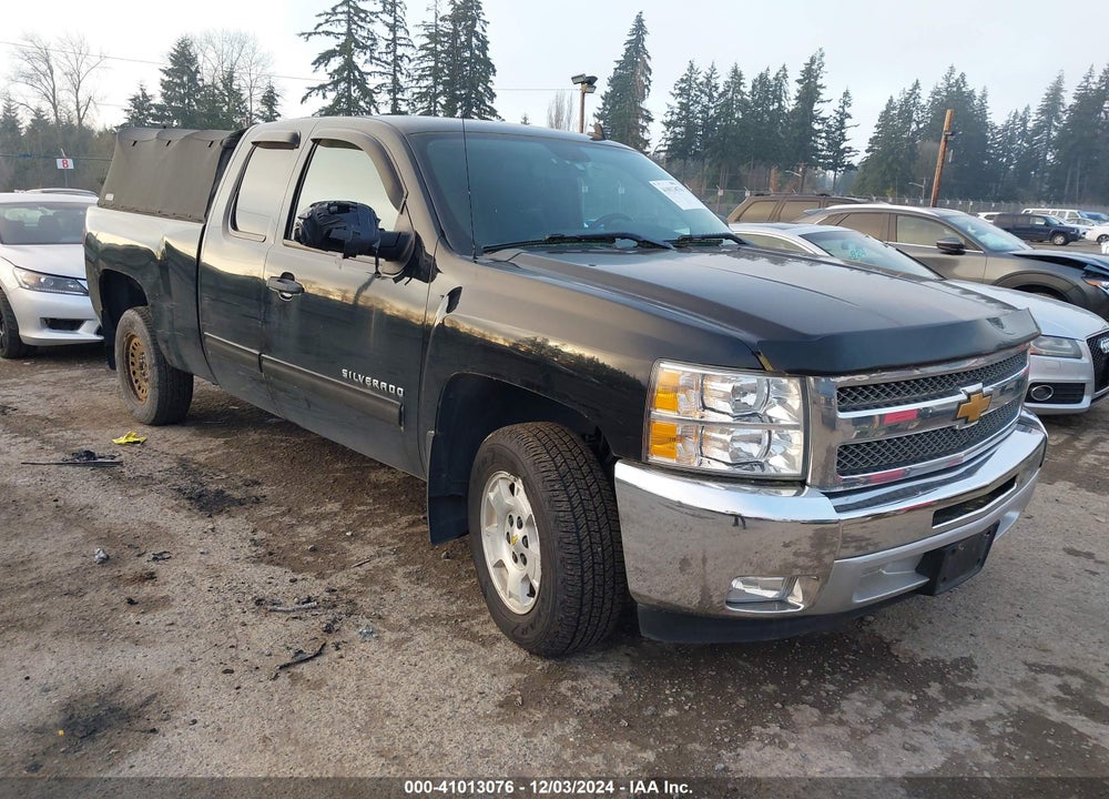 2013 CHEVROLET SILVERADO 1500 LT VIN: 1GCRCSE06DZ314272