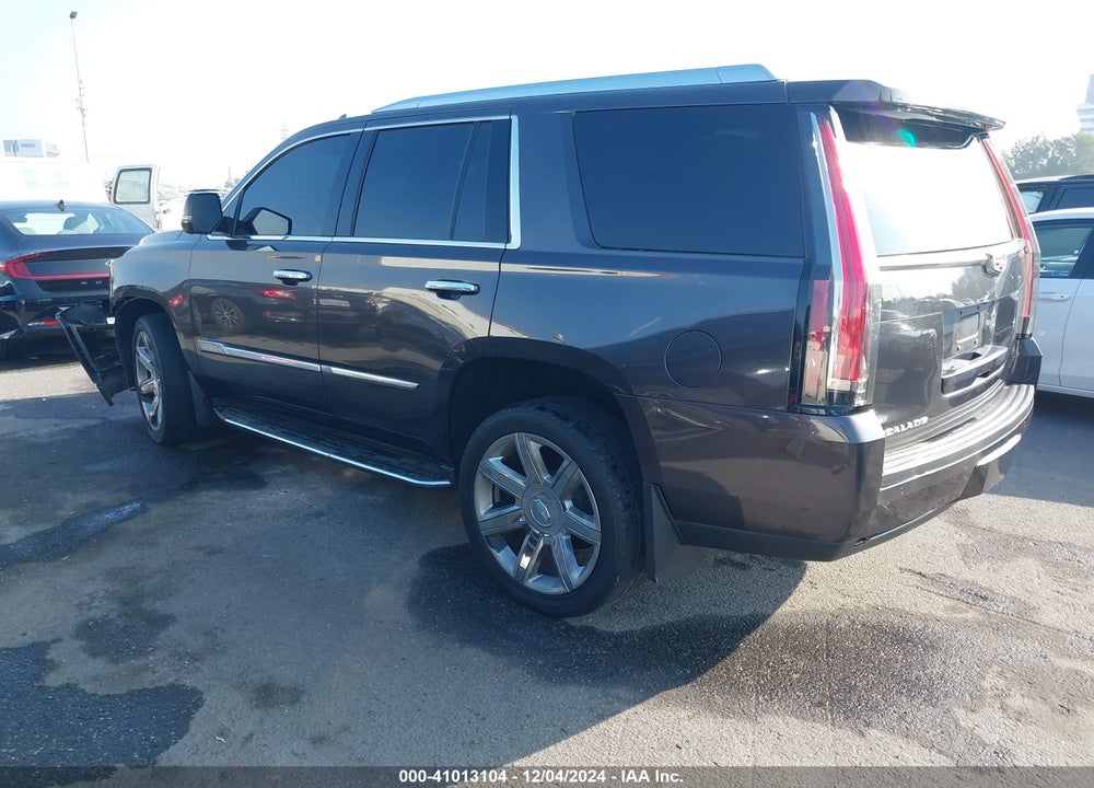 2016 CADILLAC ESCALADE LUXURY COLLECTION VIN: 1GYS4BKJ9GR228500