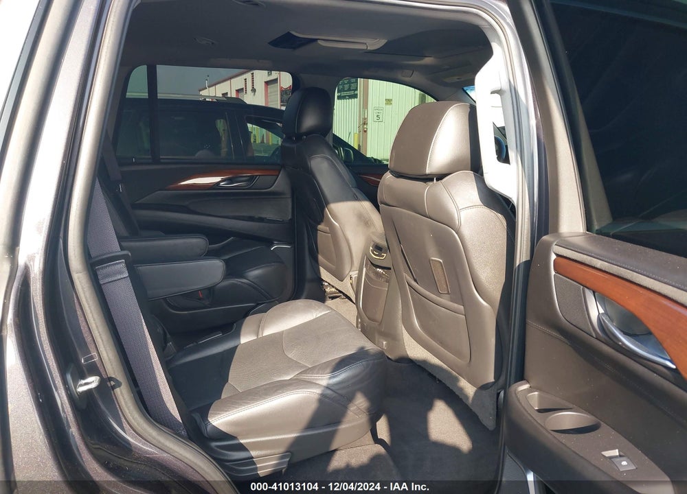 2016 CADILLAC ESCALADE LUXURY COLLECTION VIN: 1GYS4BKJ9GR228500