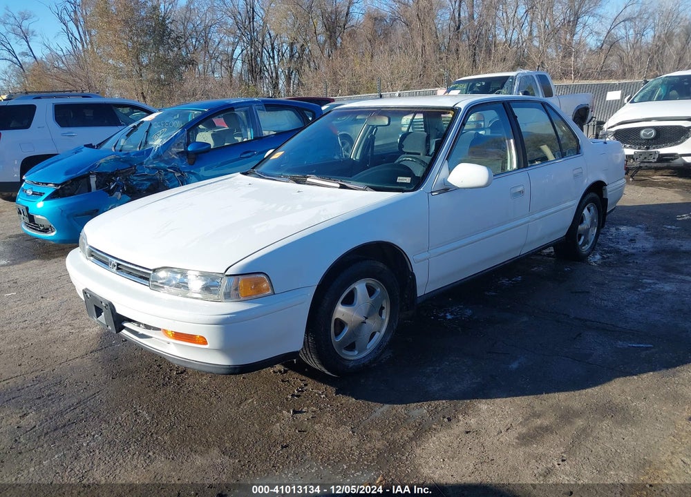 1993 HONDA ACCORD 10TH ANNIVERSARY VIN: 1HGCB7697PA172215
