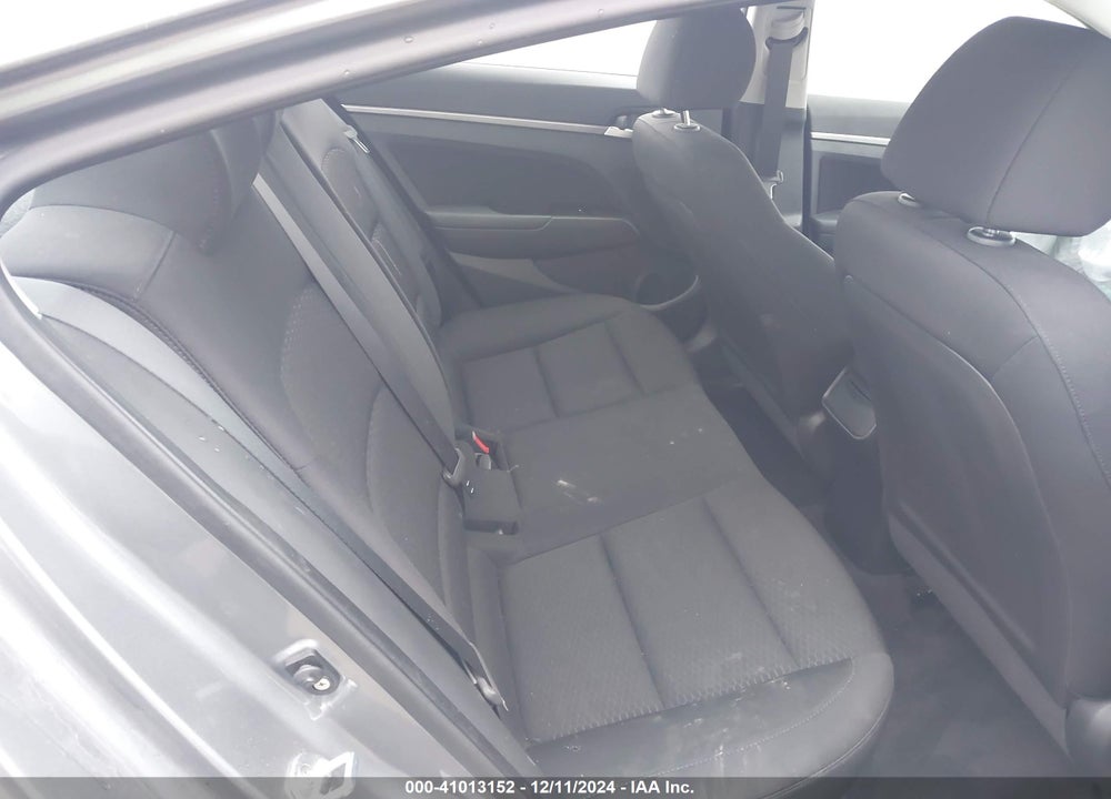 2019 HYUNDAI ELANTRA VIN: KMHD84LF3KU796199