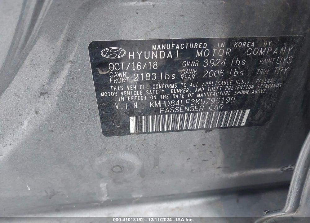 2019 HYUNDAI ELANTRA VIN: KMHD84LF3KU796199