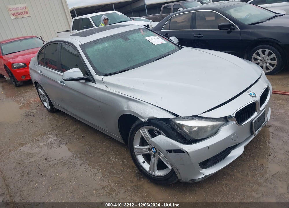 2013 BMW 320I VIN: WBA3B1C51DF462152