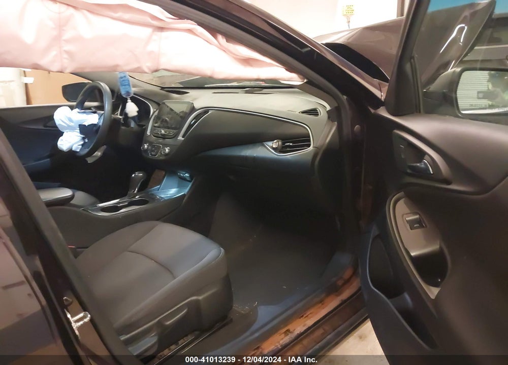 2020 CHEVROLET MALIBU FWD LS VIN: 1G1ZB5ST2LF085844