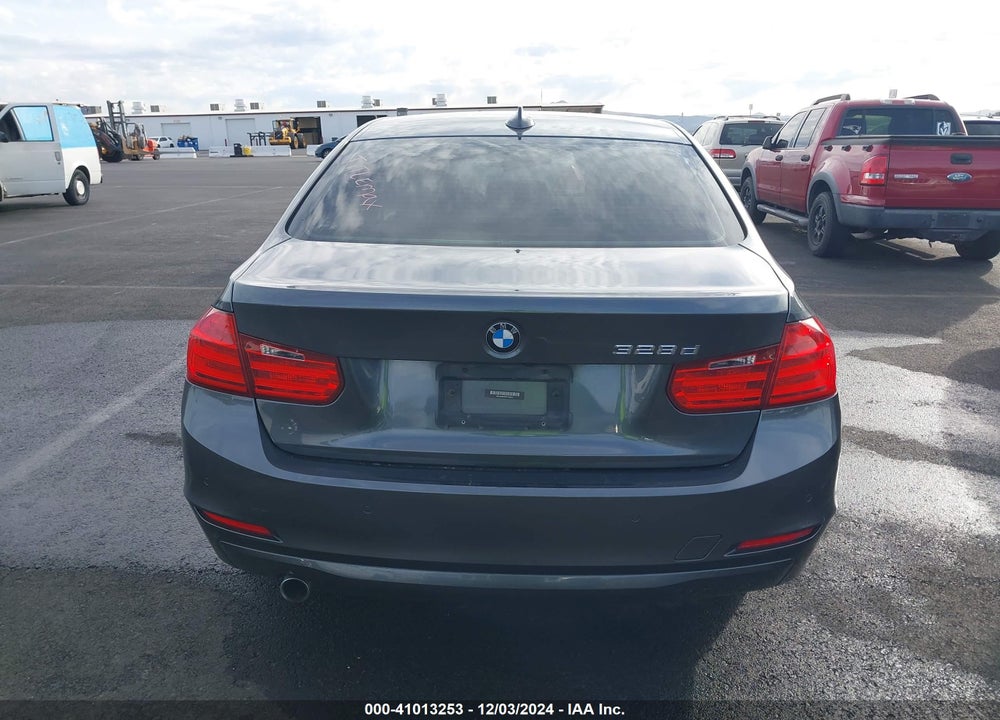 2015 BMW 328D VIN: WBA3D3C55FK158371