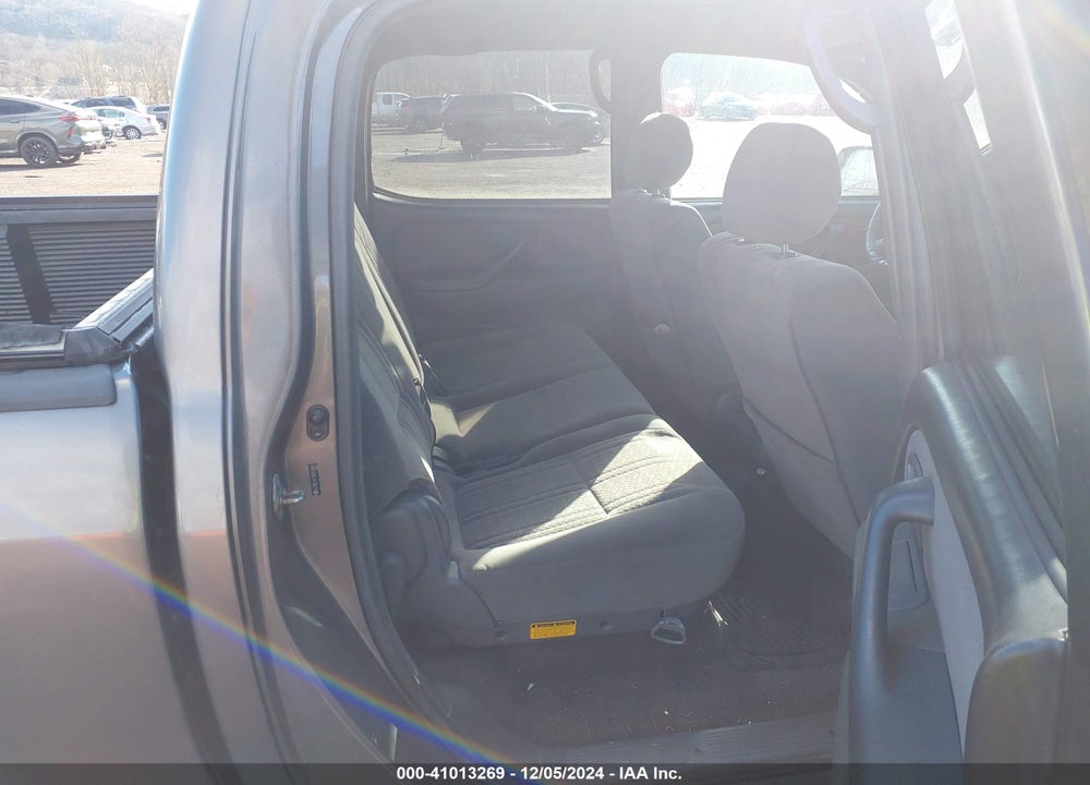 2006 TOYOTA TUNDRA VIN: 5TBDT44116S528941
