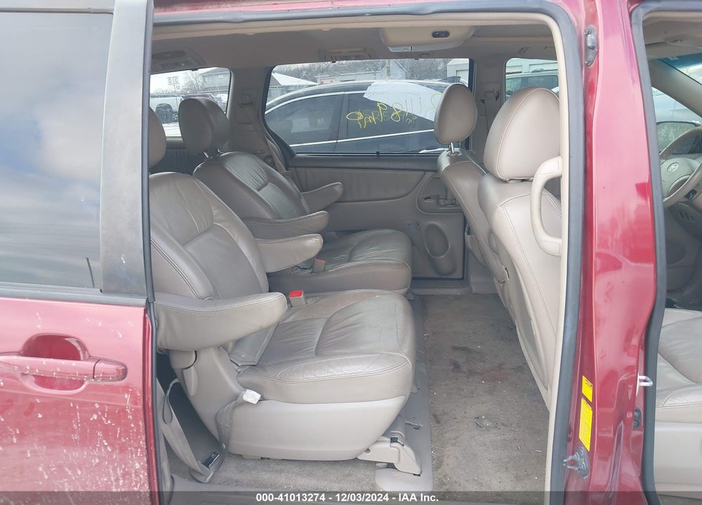 2009 TOYOTA SIENNA XLE VIN: 5TDZK22C99S231445