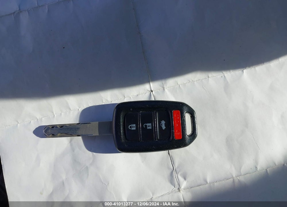 2018 HONDA CIVIC LX VIN: 2HGFC2F65JH547868
