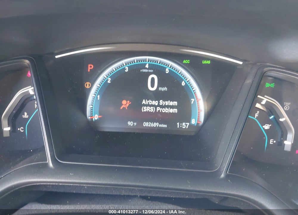 2018 HONDA CIVIC LX VIN: 2HGFC2F65JH547868