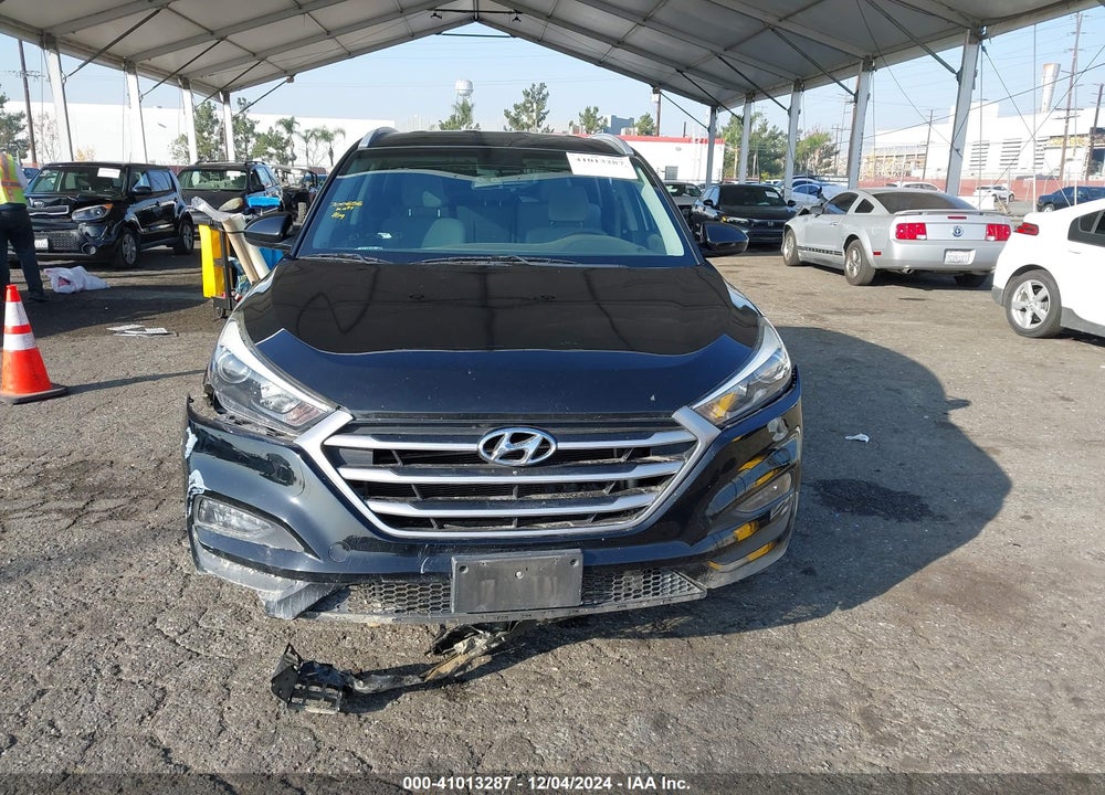 2018 HYUNDAI TUCSON SEL VIN: KM8J33A44JU700656