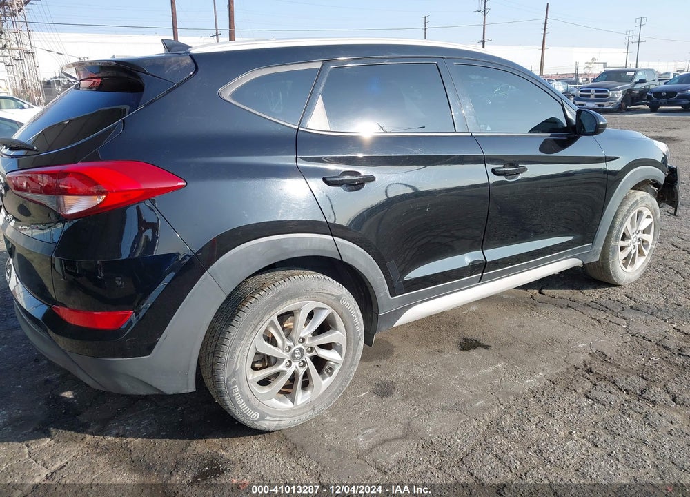 2018 HYUNDAI TUCSON SEL VIN: KM8J33A44JU700656