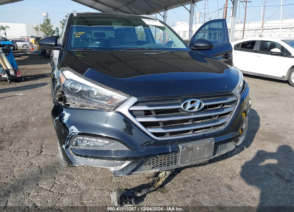 2018 HYUNDAI TUCSON SEL VIN: KM8J33A44JU700656