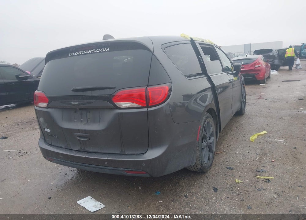 2018 CHRYSLER PACIFICA TOURING PLUS VIN: 2C4RC1FG9JR227932