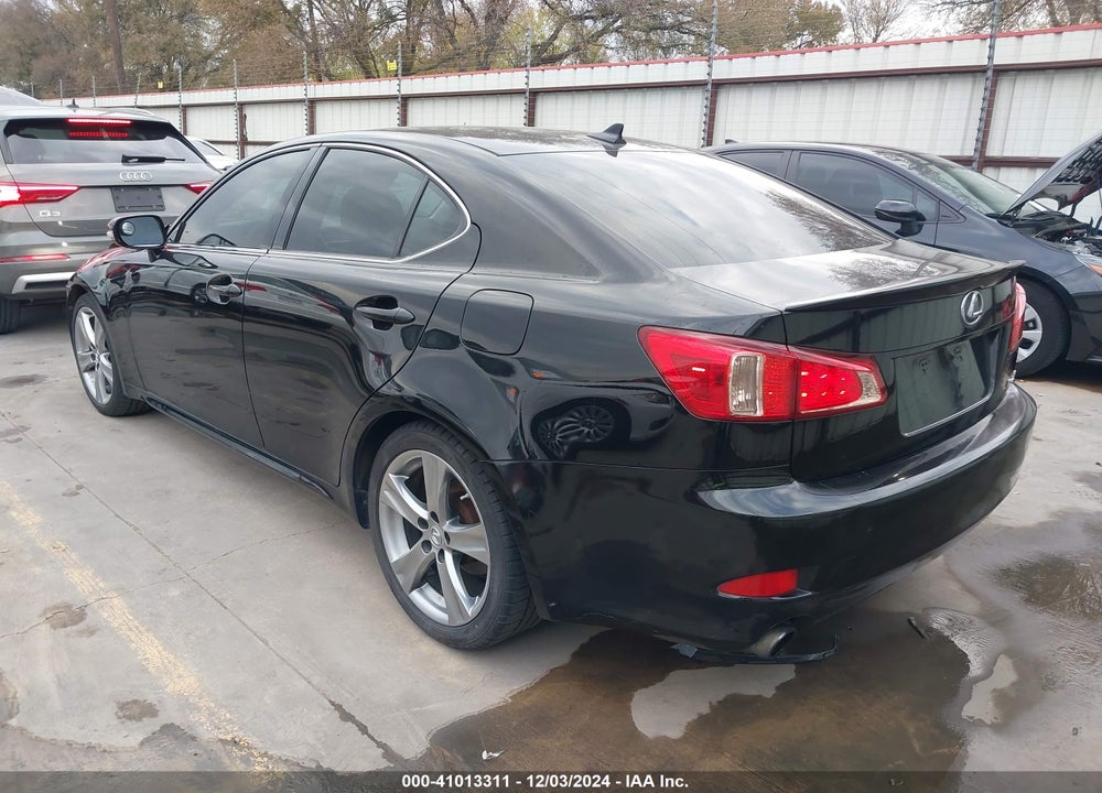 2011 LEXUS IS 250 VIN: JTHBF5C27B5137359