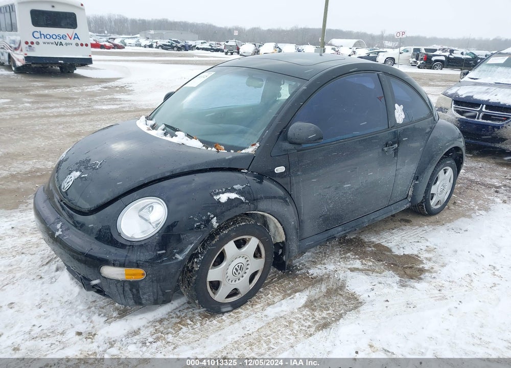 2000 VOLKSWAGEN NEW BEETLE GLX VIN: 3VWDD21C9YM467711
