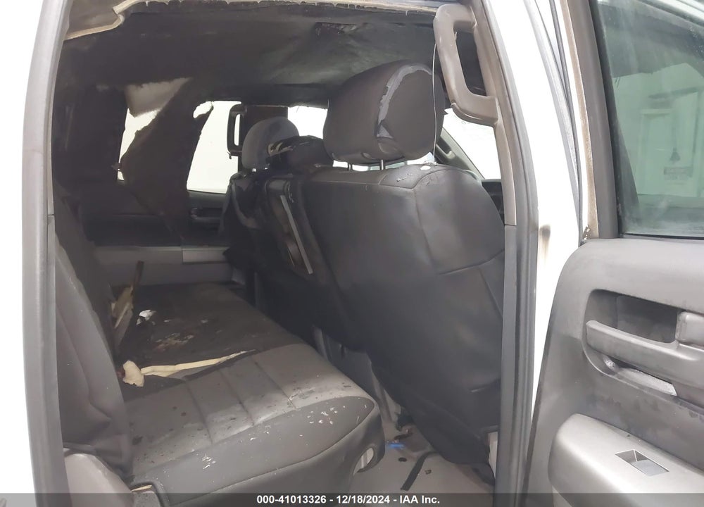 2011 TOYOTA TUNDRA GRADE 5.7L V8 VIN: 5TFCY5F14BX011516